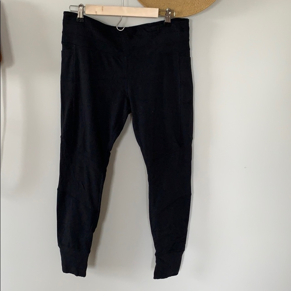 Athleta black Leggings